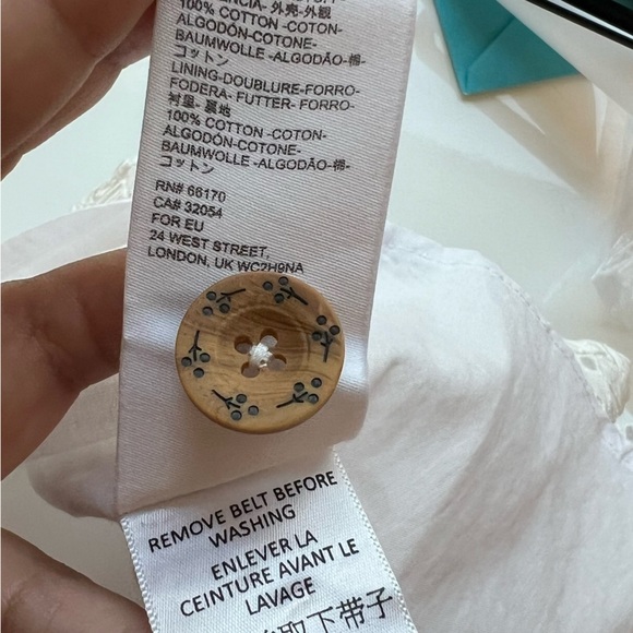 Anthropologie White Belted Eyelet Shorts Romper with Pockets- Size 8 - Picture 16 of 16